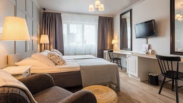 Superior-Zweibettzimmer (extra bed possibility) | Schreibtisch, VerdunkelungsvorhÀnge, schallisolierte Zimmer