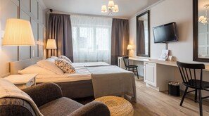 Superior Twin Room (extra bed possibility) | Desk, blackout drapes, soundproofing, iron/ironing board - Original Sokos Hotel Kaarle (Kokkola)