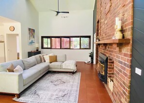 TV, fireplace, video games, ping pong