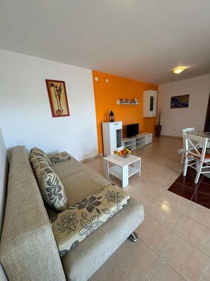 Apartment - Beautiful Apartment Bodulo 3 (Povljana)