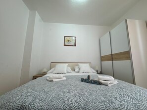 Apartment - Beautiful Apartment Bodulo 2 (Povljana)