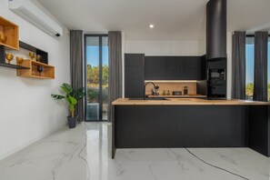 Villa | 4 bedrooms - Modern Villa Porta in Novalja (Novalja)
