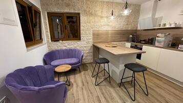 House | 1 bedroom