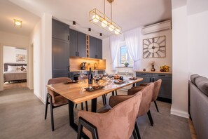 Villa - Luxury Villa Carlin With Heated Pool (Novigrad)