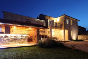 Biệt thự | 3 phòng ngủ 