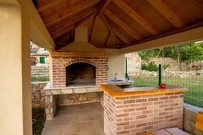 Villa | 4 bedrooms - Villa Magic With Heated Pool (Drnis)