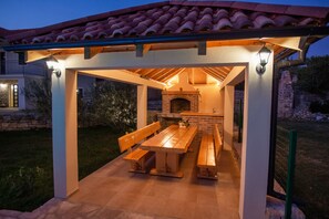 4 bedrooms - Villa Magic With Heated Pool (Drnis)