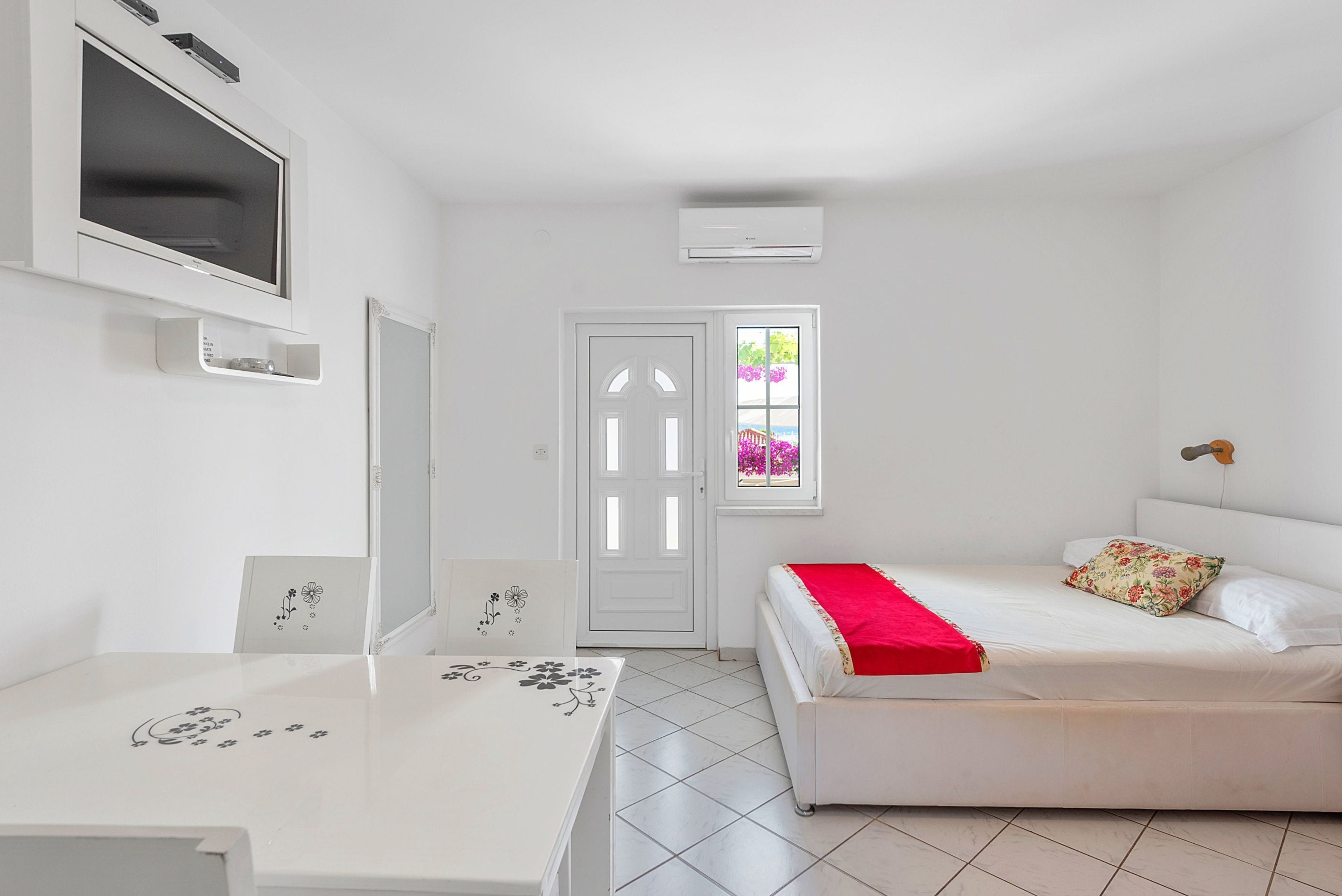 สตูดิโอ | 1 ห้องนอน