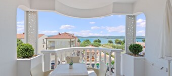 Superior Apartment Tania 6