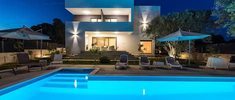 อพาร์ทเมนท์ | 2 ห้องนอน