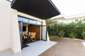 Villa - Villa Positiva With Heated Pool (Vir)