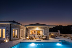 Villa | 3 bedrooms - Villa Katarina With Pool (Zadar)