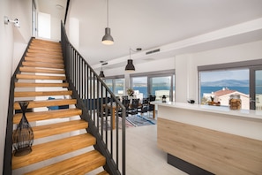 Villa - Villa Costabella With Heated Pool (Posedarje)