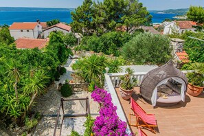 House - Holiday Home Florendale With Pool (Jasenice)