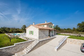 Villa - Villa Ovi in Karojba (Karojba)