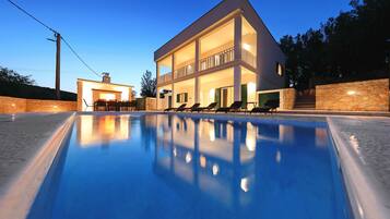 Villa | 5 bedrooms