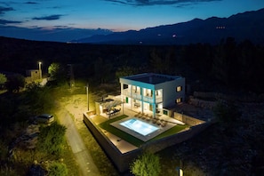 Villa | 5 dormitorios