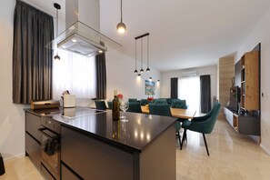 Villa | 5 bedrooms - Villa Vallis With Pool (Obrovac)