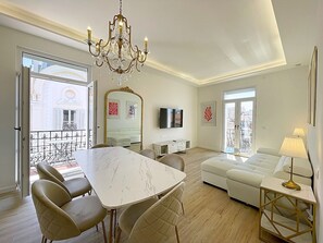Living area - Viva Riviera Luxury Apartment Commandant André (Cannes)