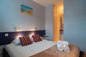 Iron/ironing board, free WiFi, bed sheets - Dolmen Horizon - A deux pas du front de mer (Carnac)