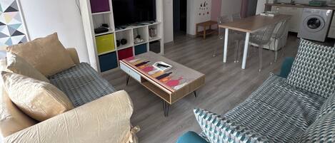 TV, books