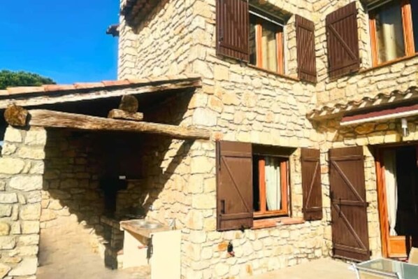 Terrain de l’hébergement 