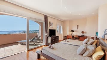 Een strijkplank/strijkijzer, wifi, beddengoed