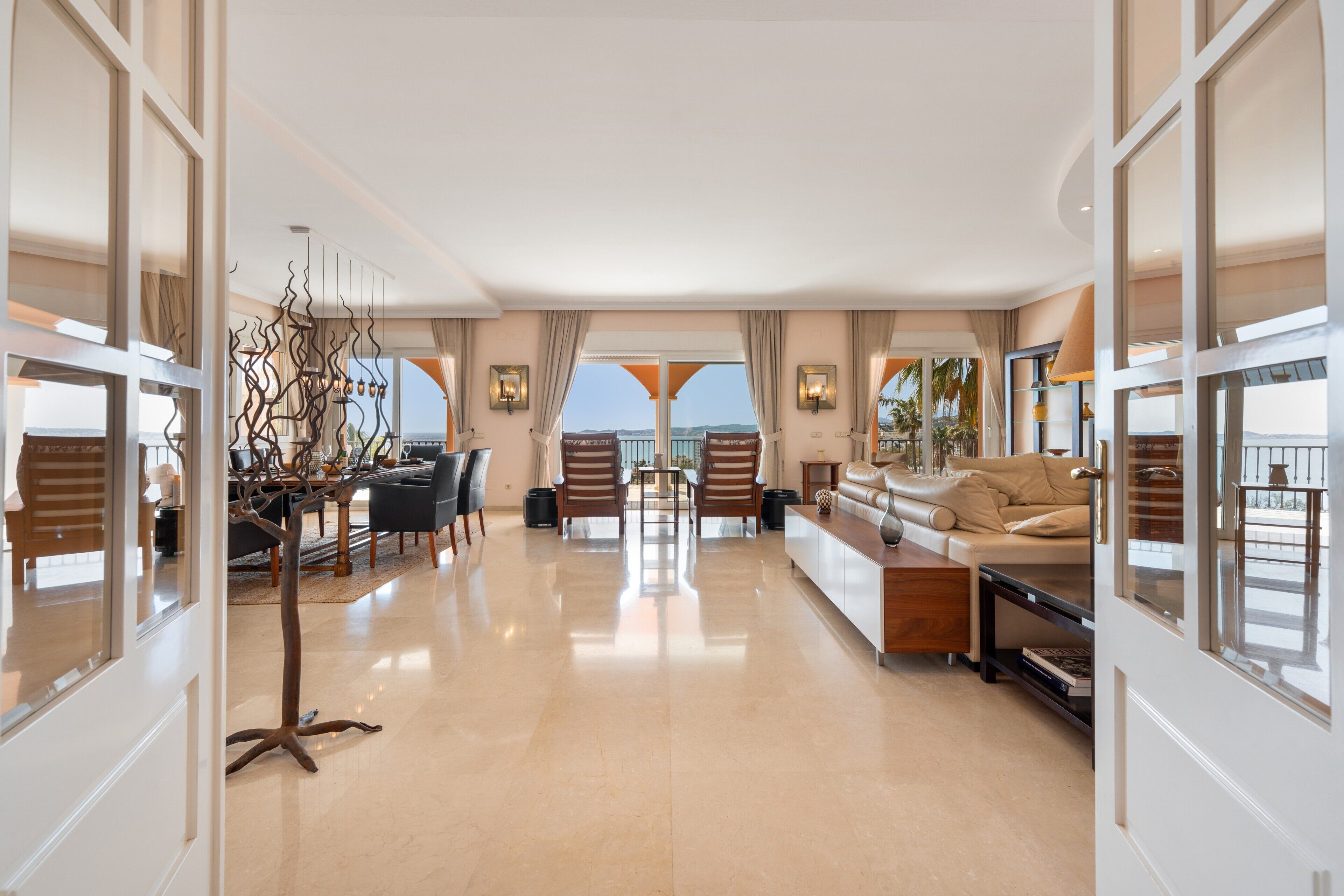 Télévision, jeux vidéo, lecteur de DVD