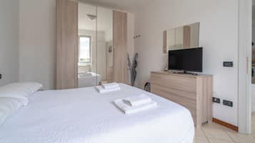 1 Schlafzimmer, Reisekinderbett, kostenloses WLAN, Bettwäsche