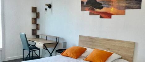 5 chambres, fer et planche Ă repasser, Wi-Fi, literie fournie