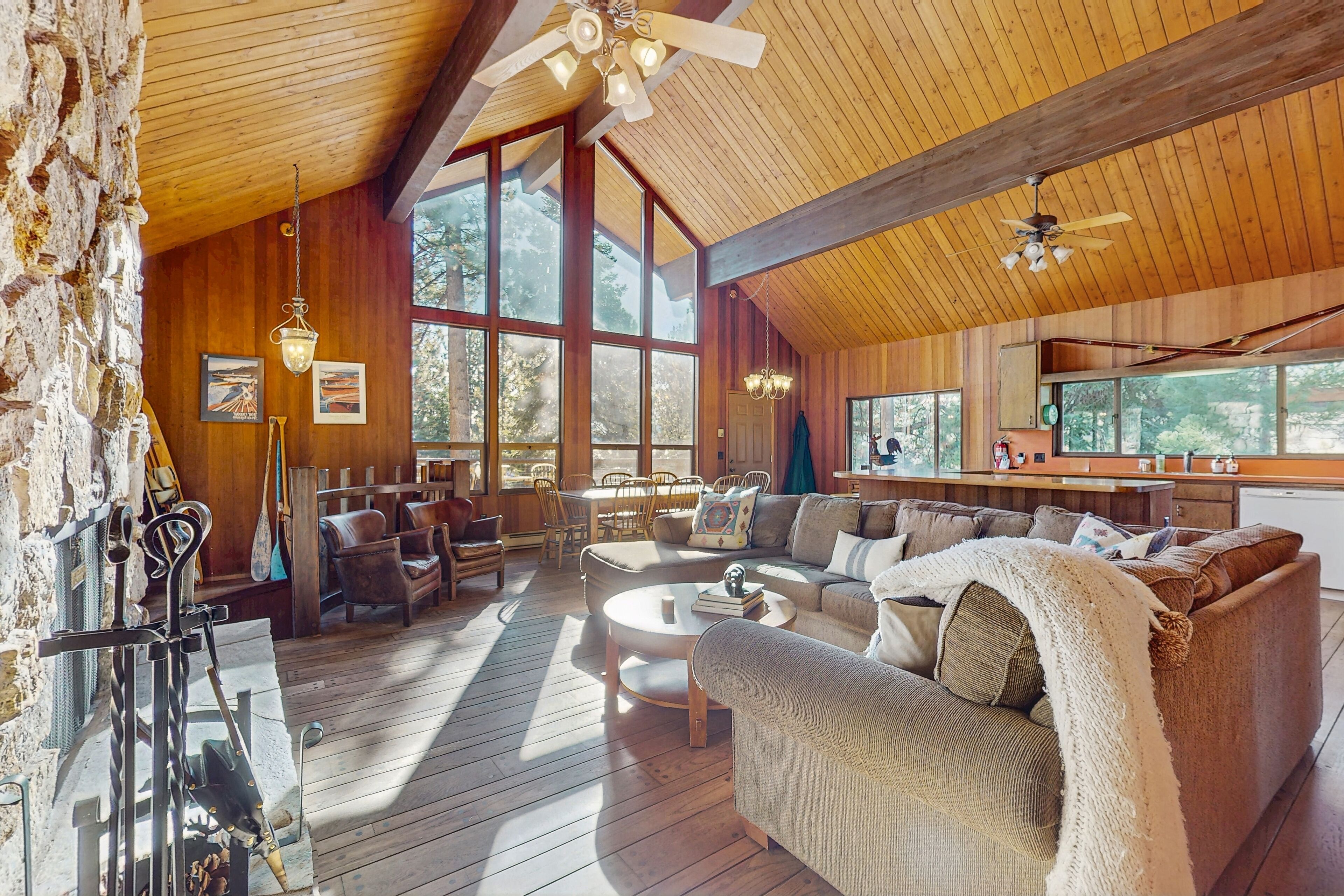 TV, fireplace, table tennis