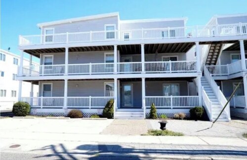 Rare 2026 Summer Seasonal Rental…2 bedroom condo in Sea Isle City