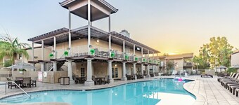 Anaheim | Romantic Disney Retreat | Pool + Parks
