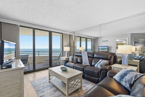 TV - ⚓Oceanfront with Breathtaking Views | Family Friendly | Sand Dollar 501⚓ (Daytona Beach Shores)