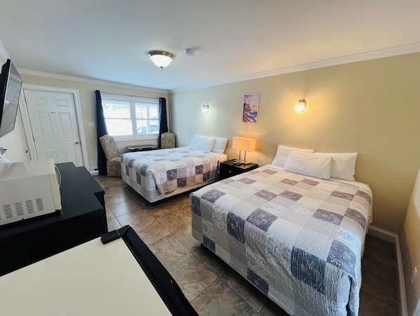 Double Room | Free WiFi