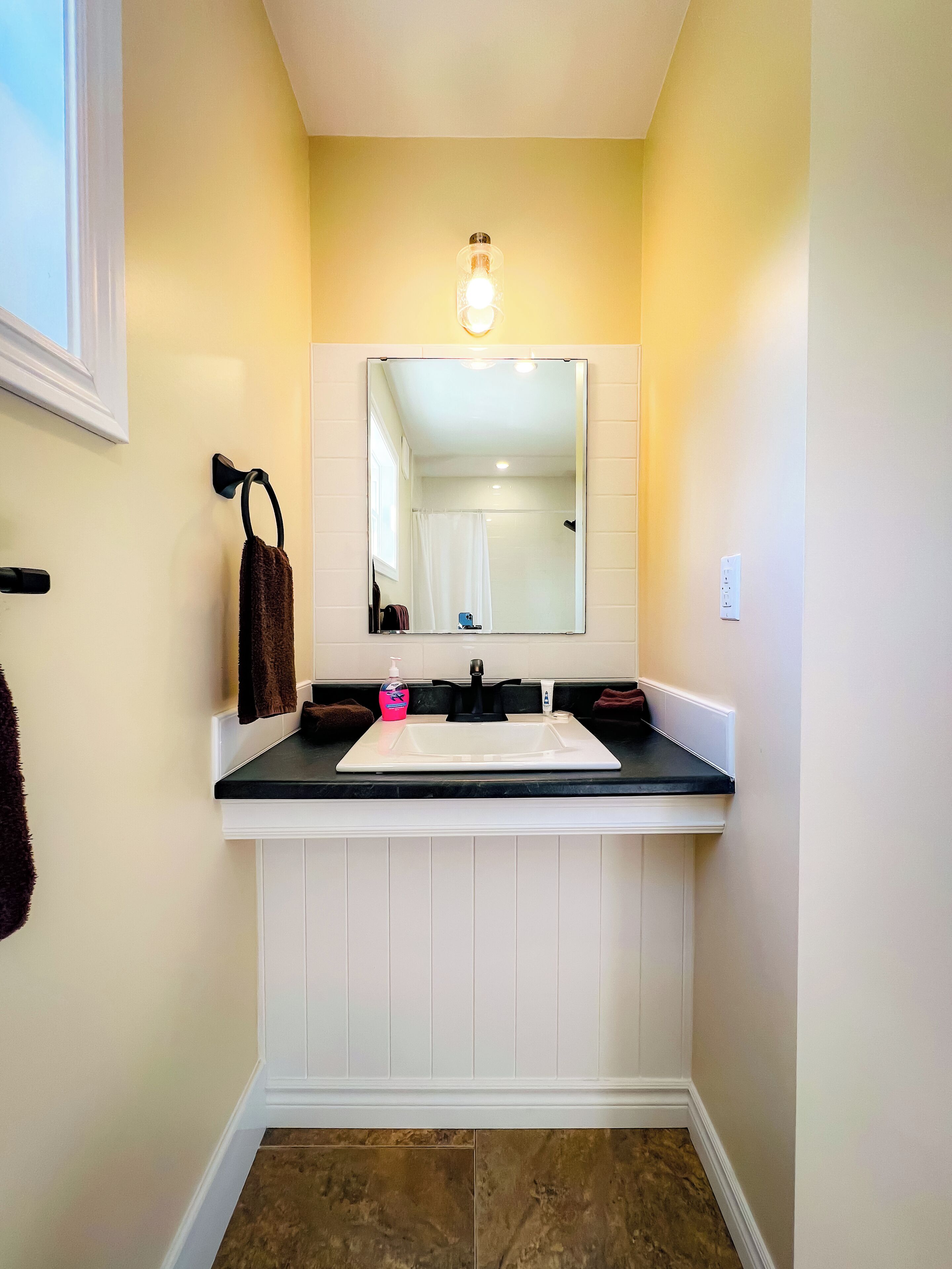 Deluxe Double Room | Bathroom