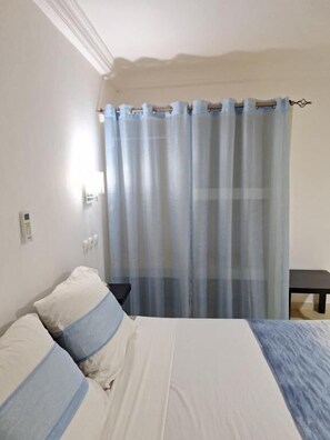 Sistema de insonorización, wifi gratis y ropa de cama 