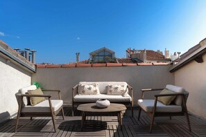 Terrace/patio - An Exceptional 3-BR/3Ba with Terrace- Vieux Port (Marseille)