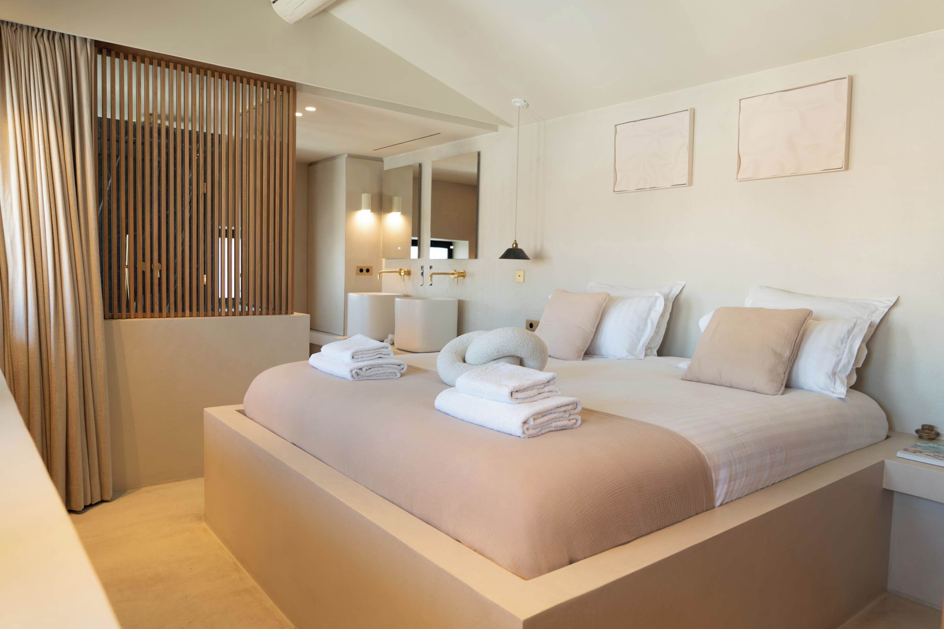 Fer et planche à repasser, Wi-Fi, draps fournis