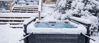 Spacious 7BR Lakefront Home with Pool and Sauna