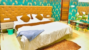 Unclassified image, 2 of 10, button - Hotel Giri Prime Inn Near Cyber City (Gurugram)