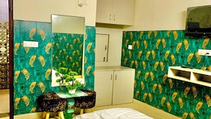 Unclassified image, 3 of 10, button - Hotel Giri Prime Inn Near Cyber City (Gurugram)