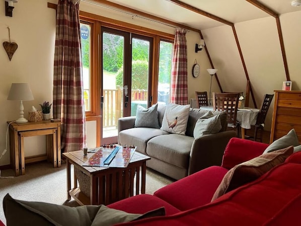 Living area - Ericht Holliday Lodges (Blairgowrie)