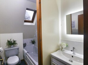 Chalet Supérieur, balcon, vue jardin | Salle de bain | Sèche-cheveux
