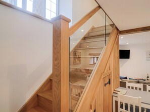 Interior - Rose Cottage (Wellington)