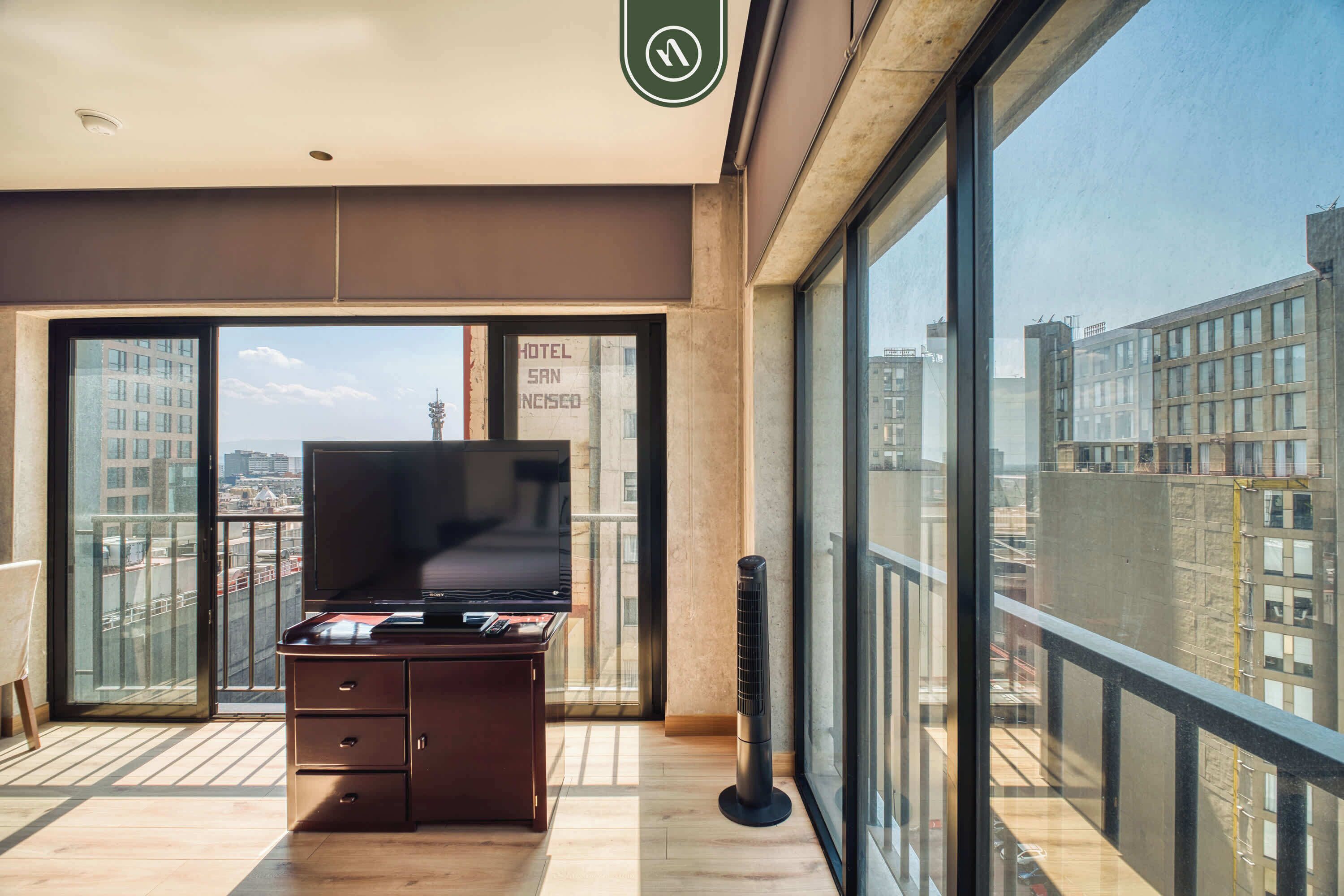 Studio Suite, 1 Double Bed, Kitchenette, City View (Juarez 56 1201) | Interior