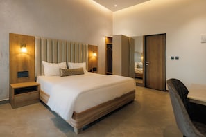 Superior Double Room, Balcony, Garden View | Soundproofing, free WiFi - Kohu by Honeyvale (Mudigere)