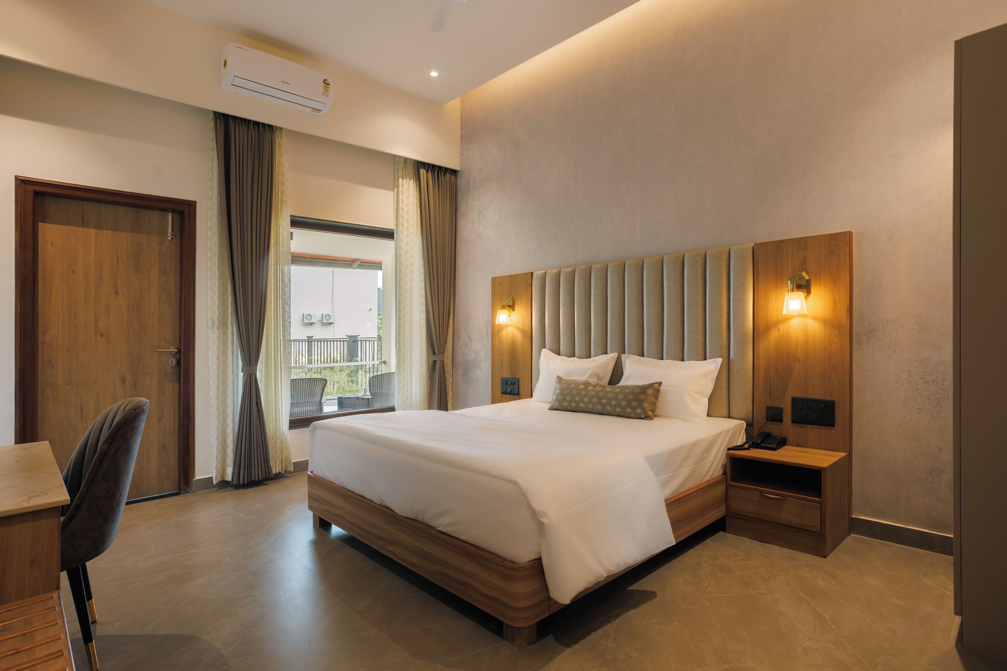 Chambre Double Supérieure, balcon, vue jardin