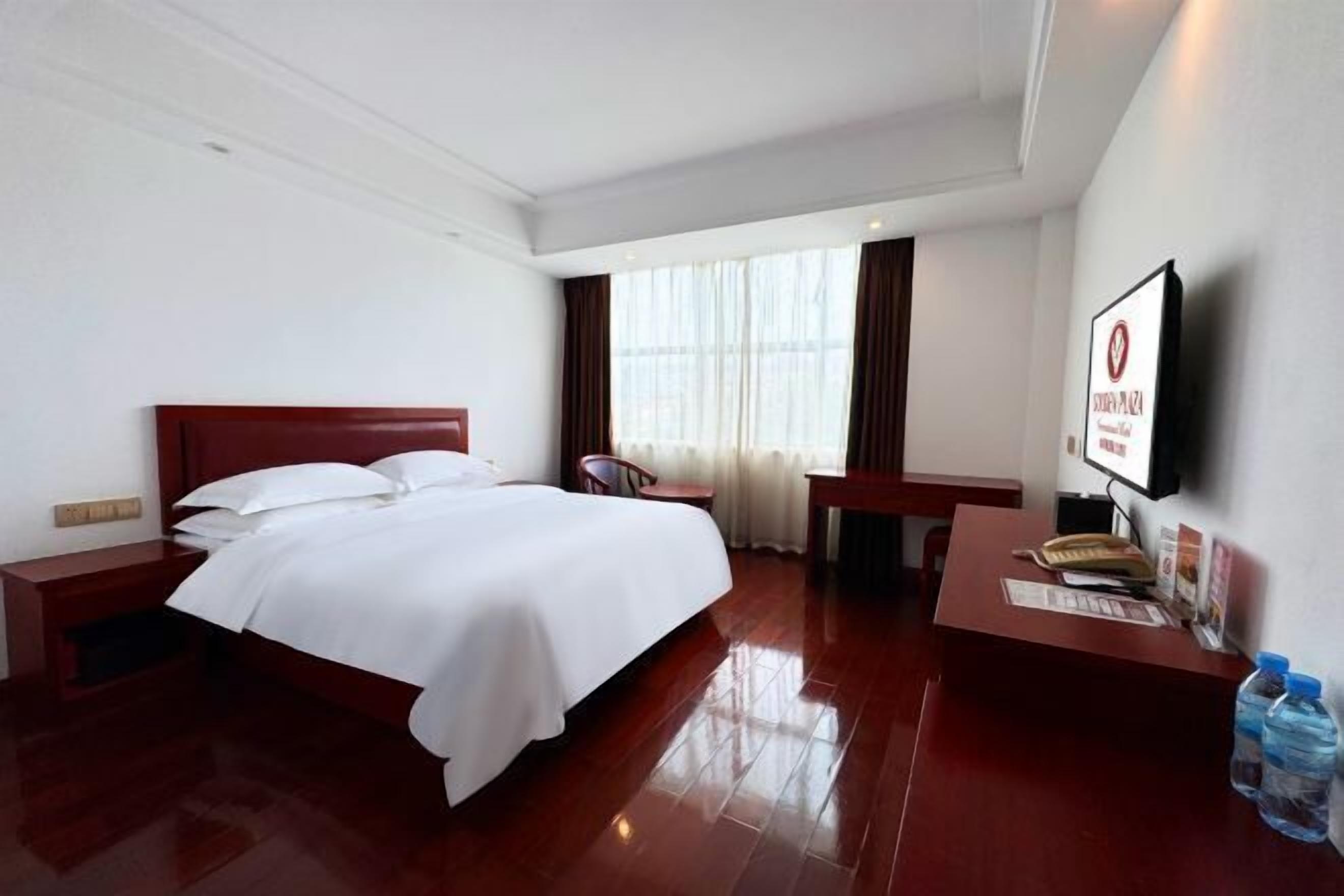 Laptop workspace, free WiFi