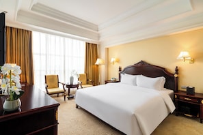 Laptop workspace, free WiFi - Golden Plaza International Hotel (Nanning)